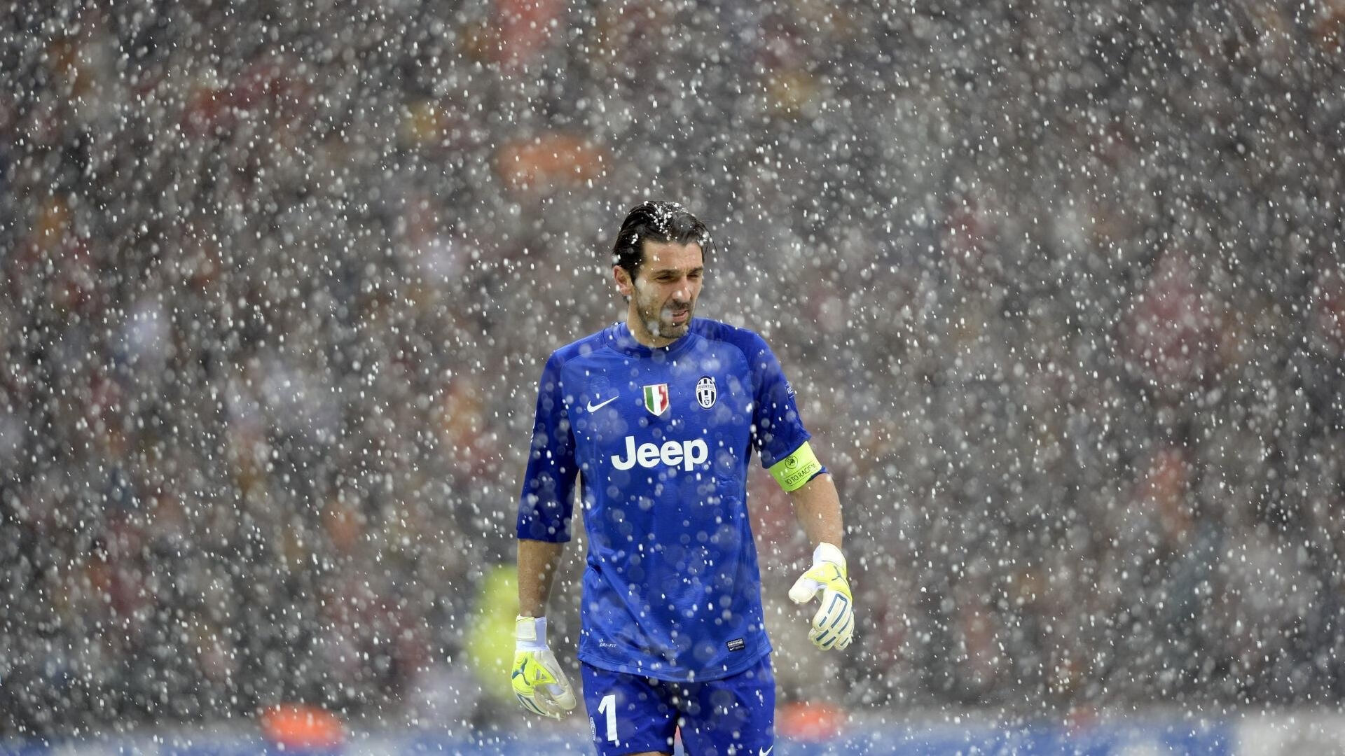 全球首届机器人竞技大赛落幕 中国团队斩获全能冠军