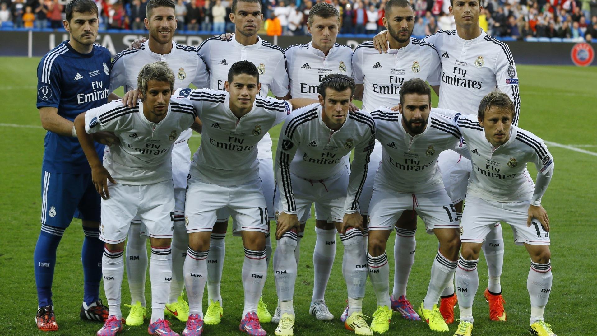 小马丁半场漫画吐槽引共鸣 绿茵场内外趣味解读赛季百态