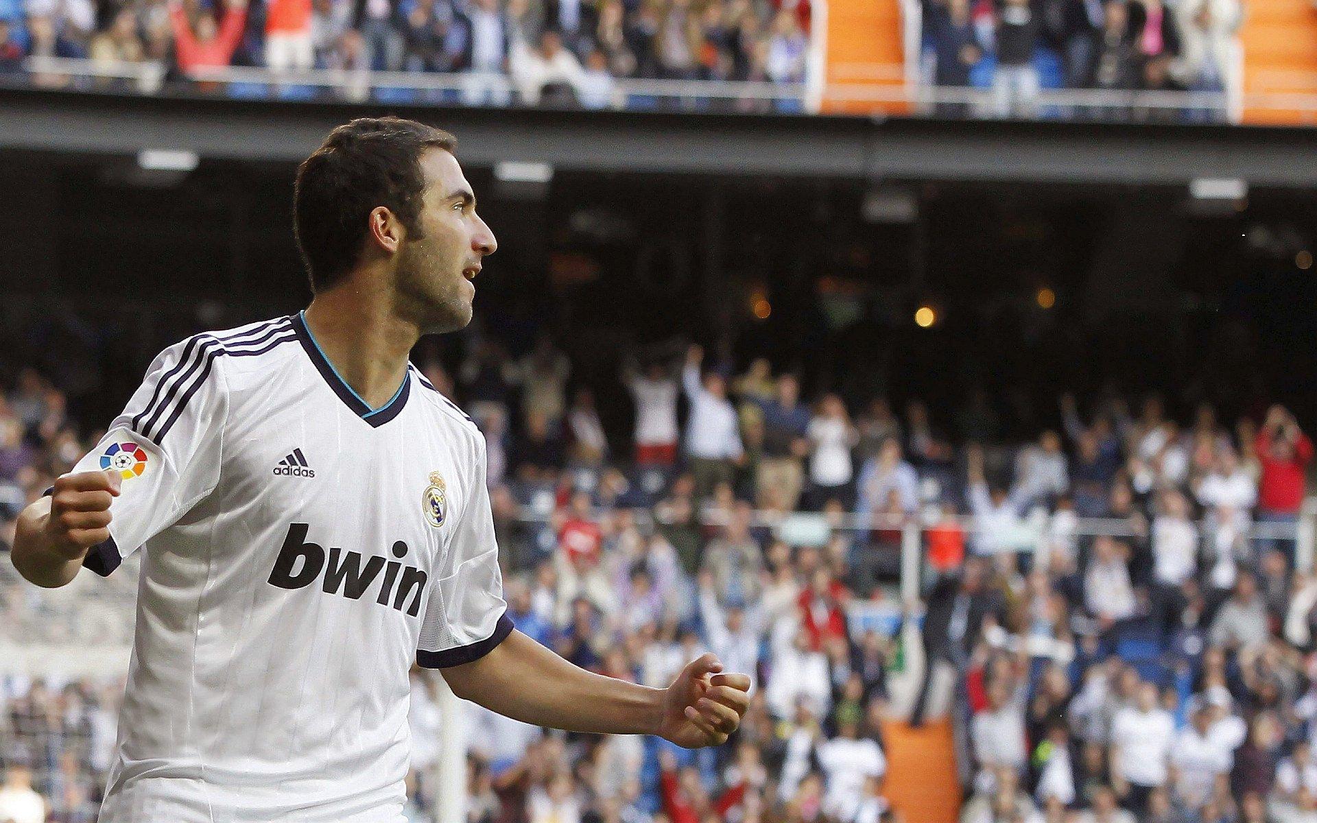 曼城主场神话破灭！0-2不敌勒沃库森，欧冠对德13连胜纪录终结